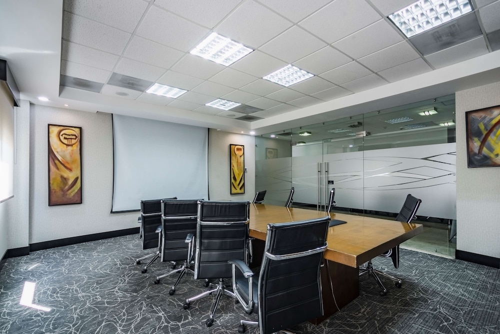 Meeting facility
