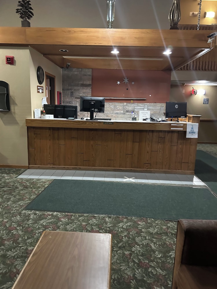 AmericInn by Wyndham Blackduck - photo 26