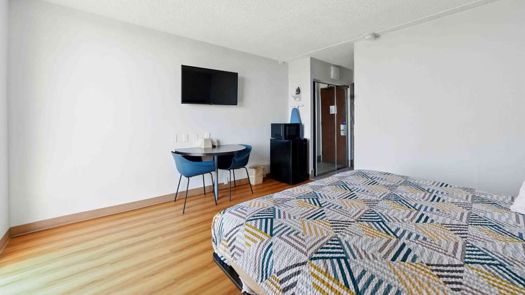 Motel 6 Atlanta GA Atlanta Airport - photo 26