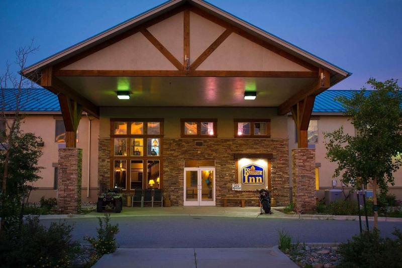 A Riverside Inn Travelodge by Wyndham in Fairplay, United States