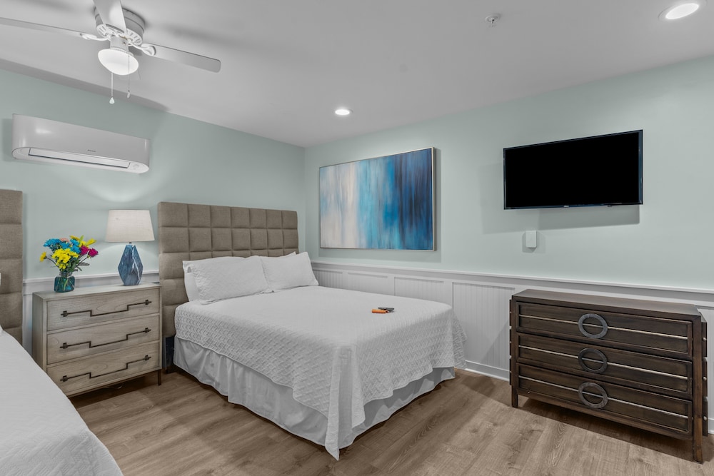 Loggerhead Inn and Suites - photo 29