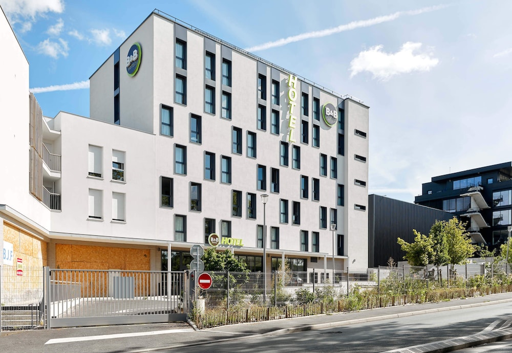 B&B Hotel Champigny Sur Marne in Champigny-Sur-Marne, France