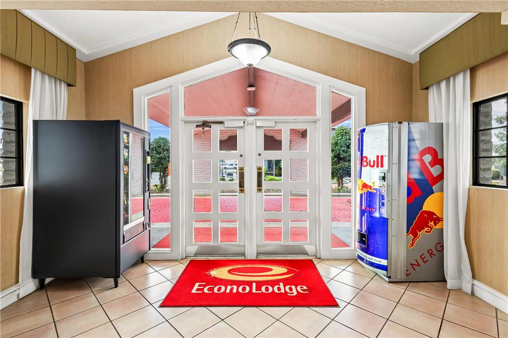Econo Lodge Augusta North Washington Road - photo 18