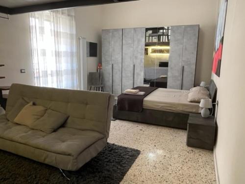 Casa Confort Napoli Centro — 4-Star Luxury Hotel in Naples, Italy