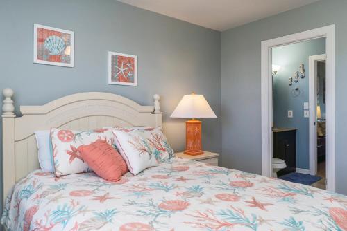 Footprints In The Sand by Oak Island Accommodations - photo 21