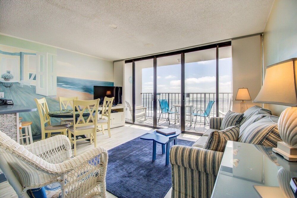0910 Gone To The Beach By Atlantic Towers — Carolina Beach