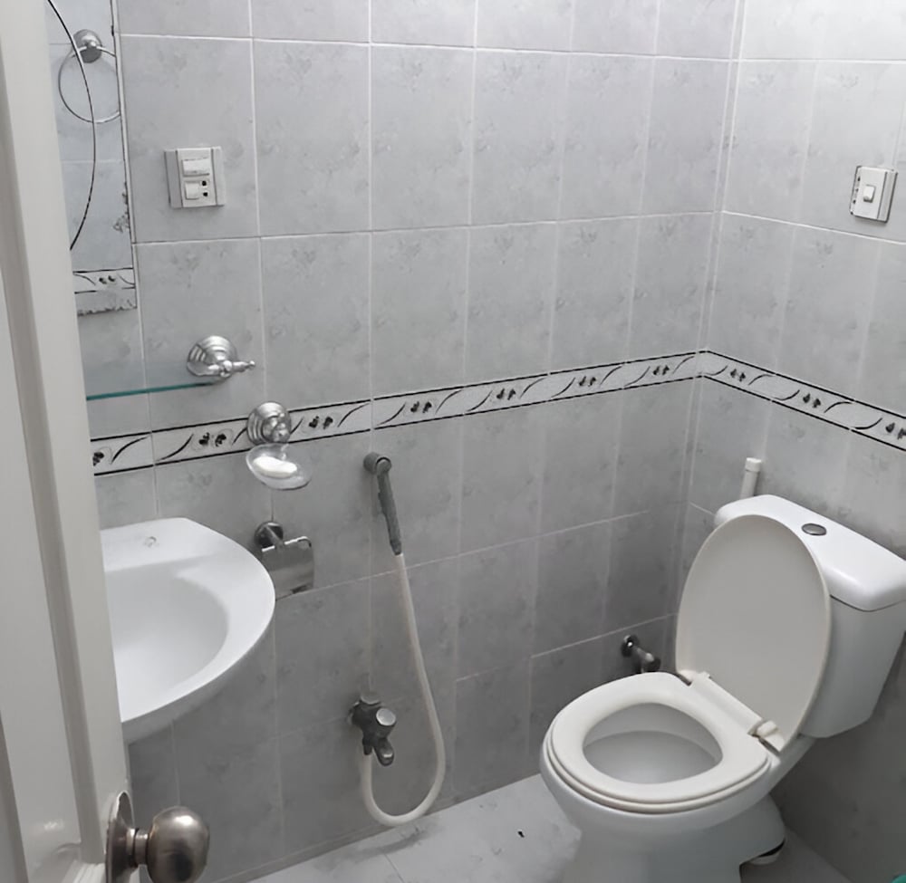 Butt Lodges 1 in Islamabad, Pakistan