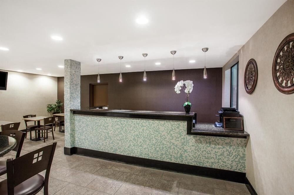Travelodge La Mesa - photo 3