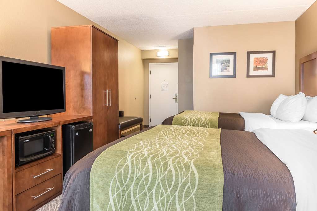 Comfort Inn & Suites Piqua Near Troy I75 - photo 19