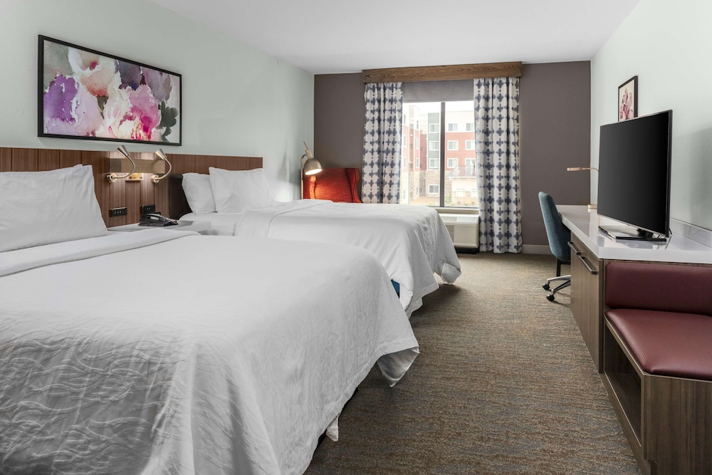 Hilton Garden Inn Detroit Utica - photo 6
