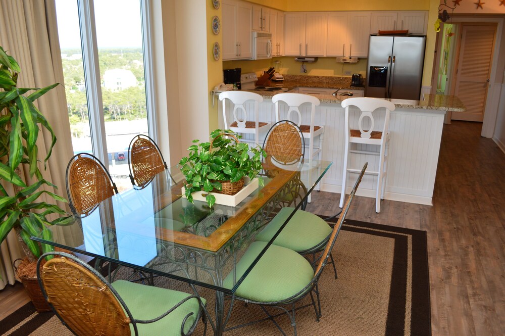 Pelican Beach Resort - photo 14