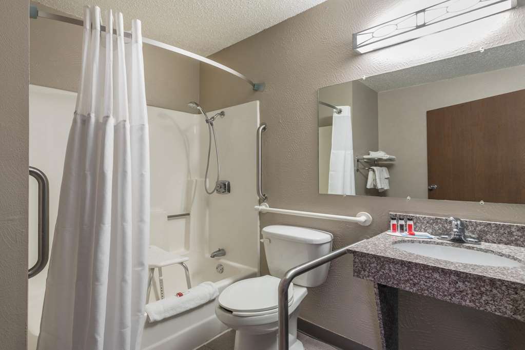 Super 8 by Wyndham Gillette - photo 14