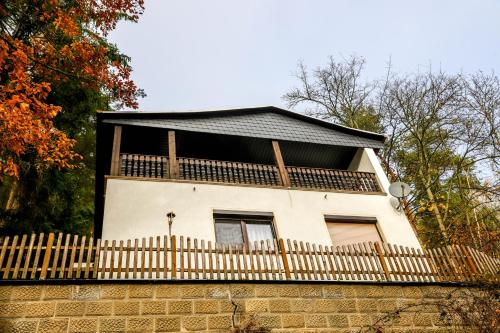 Ferienhaus Weise — hotel in Neuhaus
