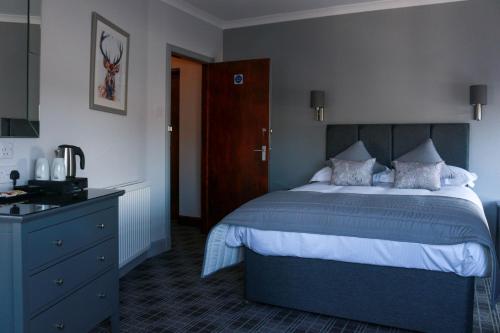 The Royal Hotel — Stranraer