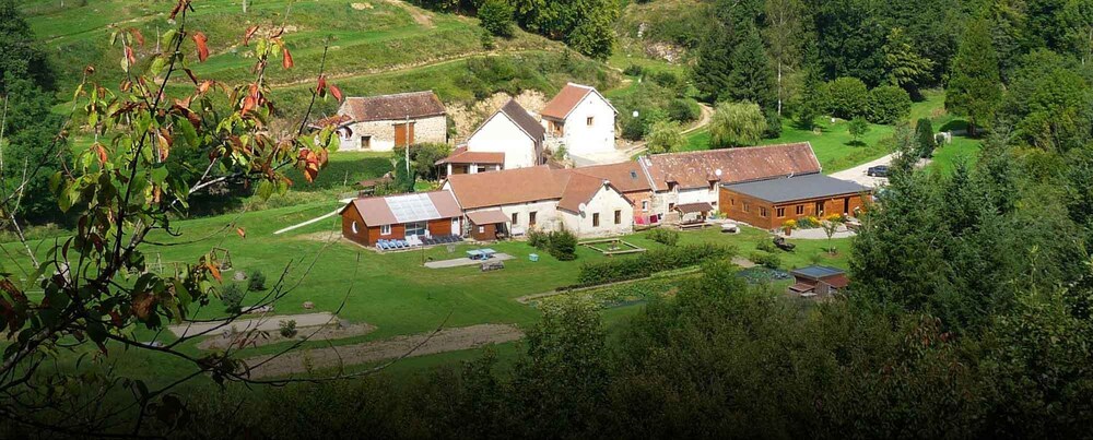 Le Moulin Berthon — hotel in Saint-Eloy-Les-Mines