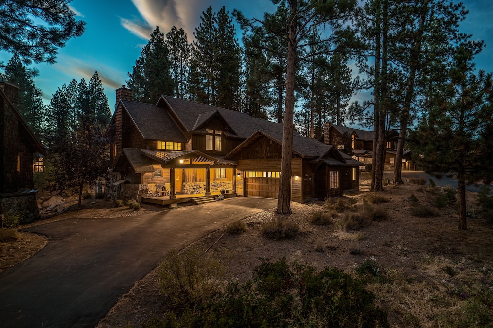 The Cottages at Old Greenwood — 4-Star Luxury Hotel in Truckee, United States