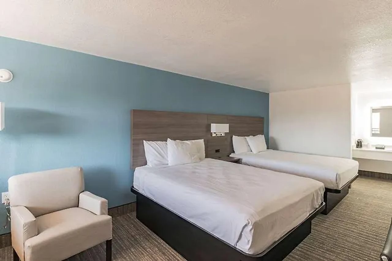Baymont by Wyndham Grand Junction - photo 19
