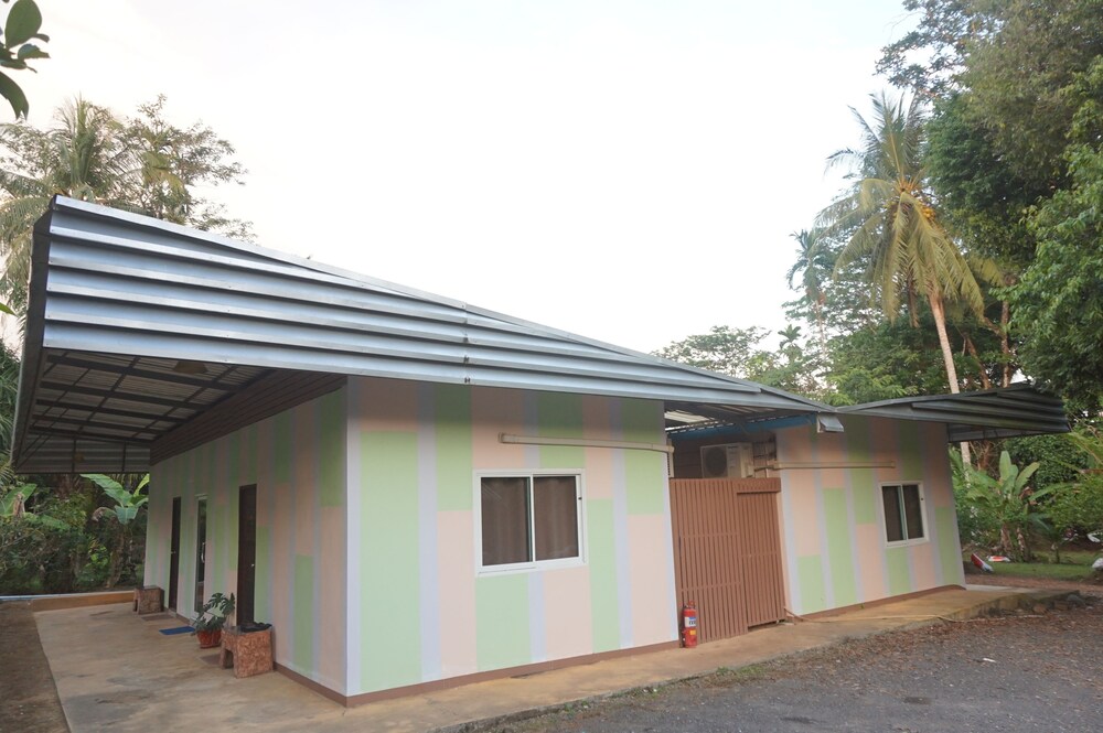 The Park - carbon neutral hotel in Thai Mueang