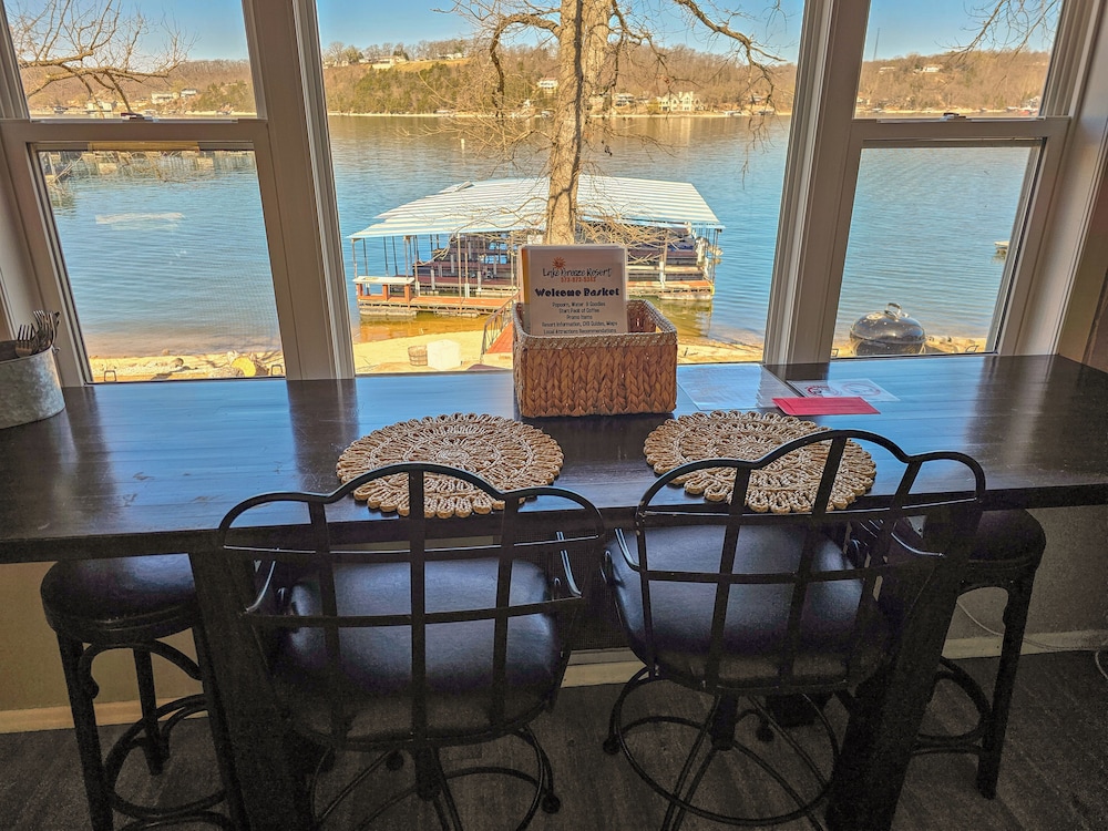 Lake Breeze Resort - photo 73