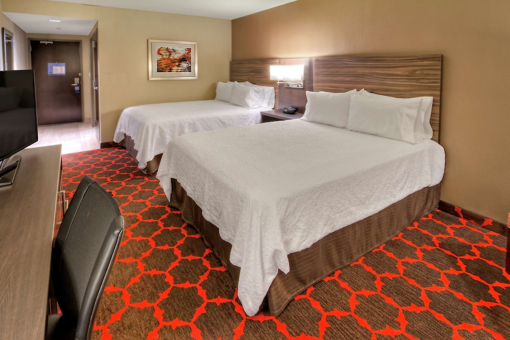 Hampton Inn Cookeville - photo 10