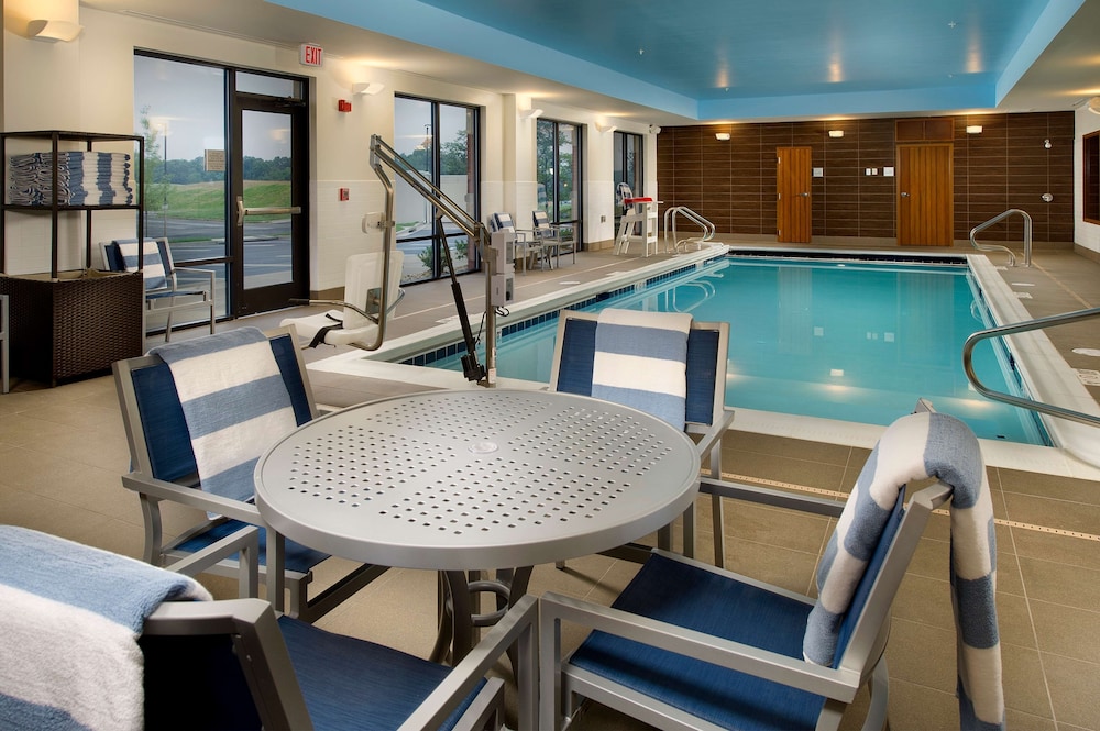 Hampton Inn & Suites Washington DC North Gaithersburg - photo 19