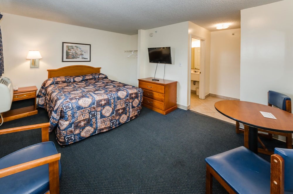 Tampa Bay Extended Stay Hotel - photo 17