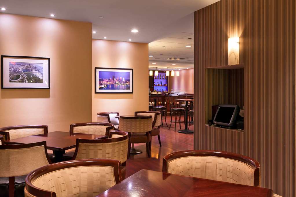 Wyndham Grand Pittsburgh Downtown - photo 41