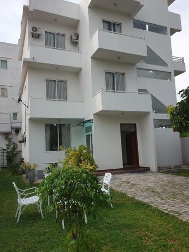 Anne’s Airport Transit Villa & Hotel in Katunayaka, Sri Lanka