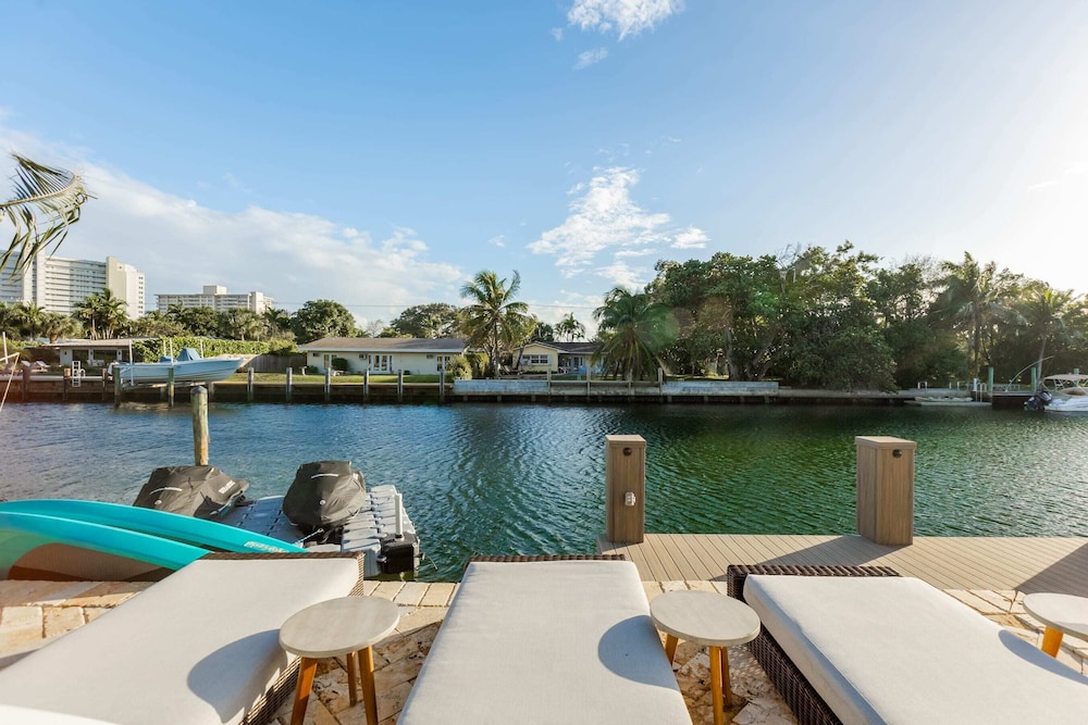 Waterfront w Dock Grace Harbor by Rovetravel - photo 45