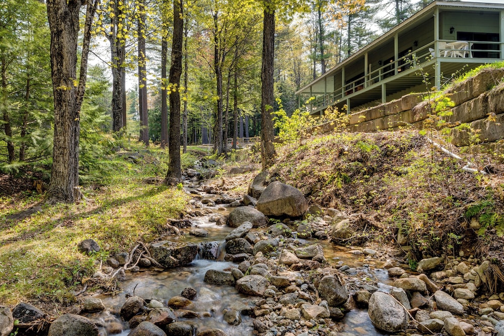 Resort Condo w Loft: 1 Mi to Attitash Mountain - photo 26