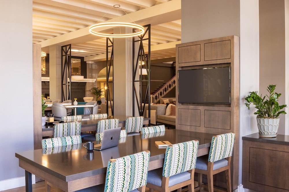 Crowne Plaza Phoenix Chandler Golf Resort by IHG - photo 7