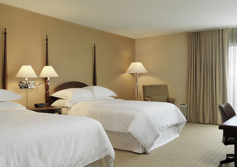 Sheraton Westport Chalet Hotel St. Louis - photo 6