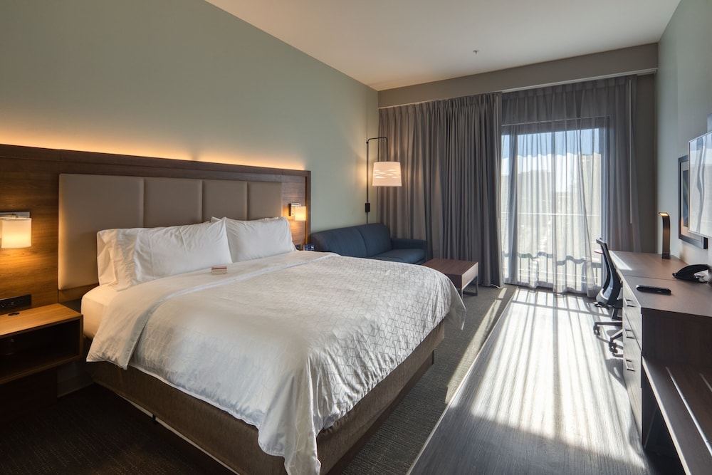 Holiday Inn Express & Suites Charlotte South End by IHG - photo 34