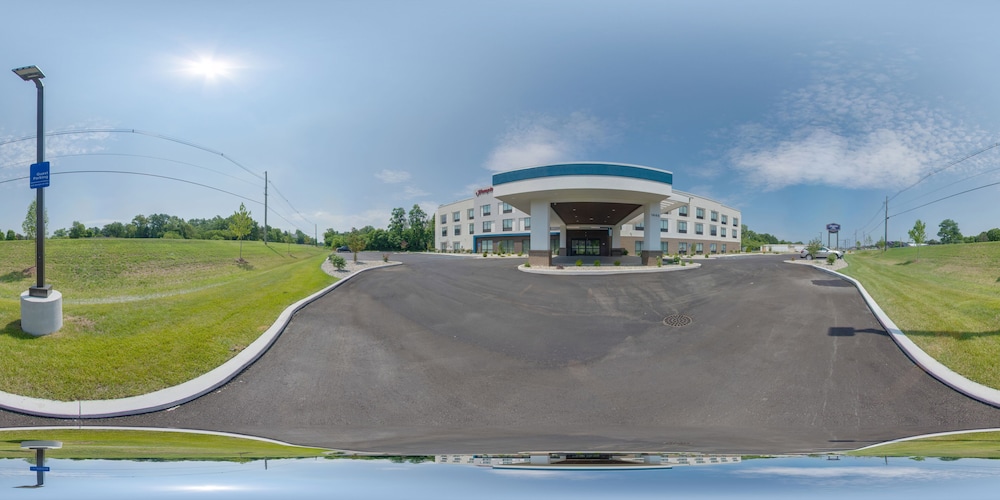 Hampton Inn Niles - photo 30