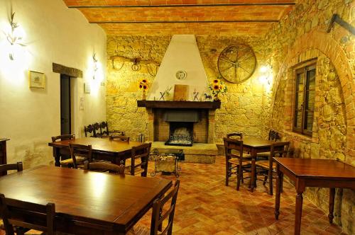 Agriturismo Casalpiano — 4-Star Luxury Hotel in Pienza, Italy