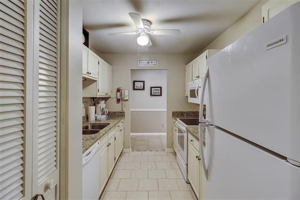 929 Cutter Court at Sea Pines Resort - photo 9