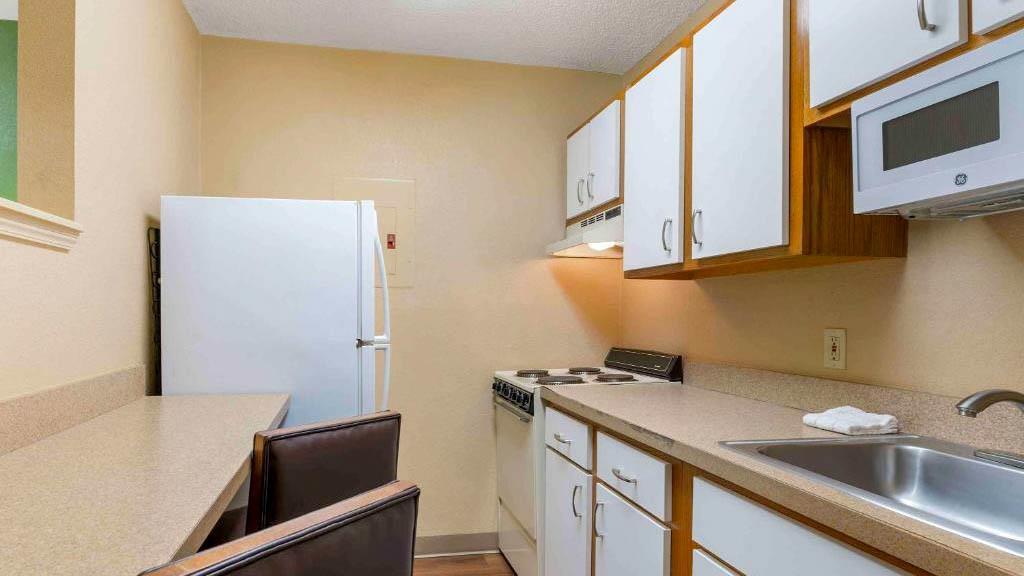 Studio 6 Extended Stay Fairfield OH Cincinnati - photo 30