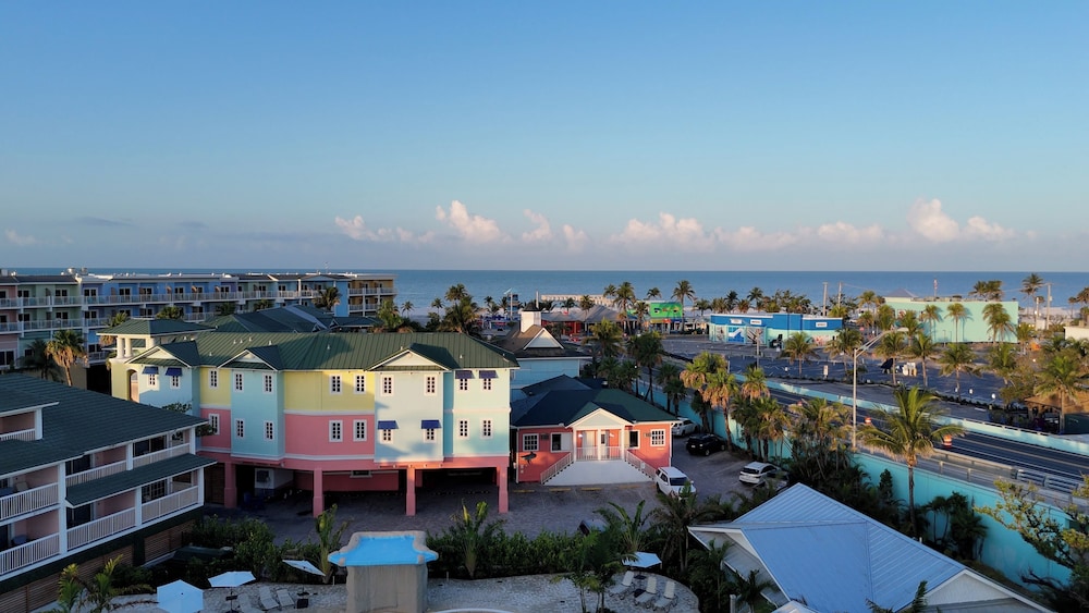 Lighthouse Resort Inn & Suites - photo 65