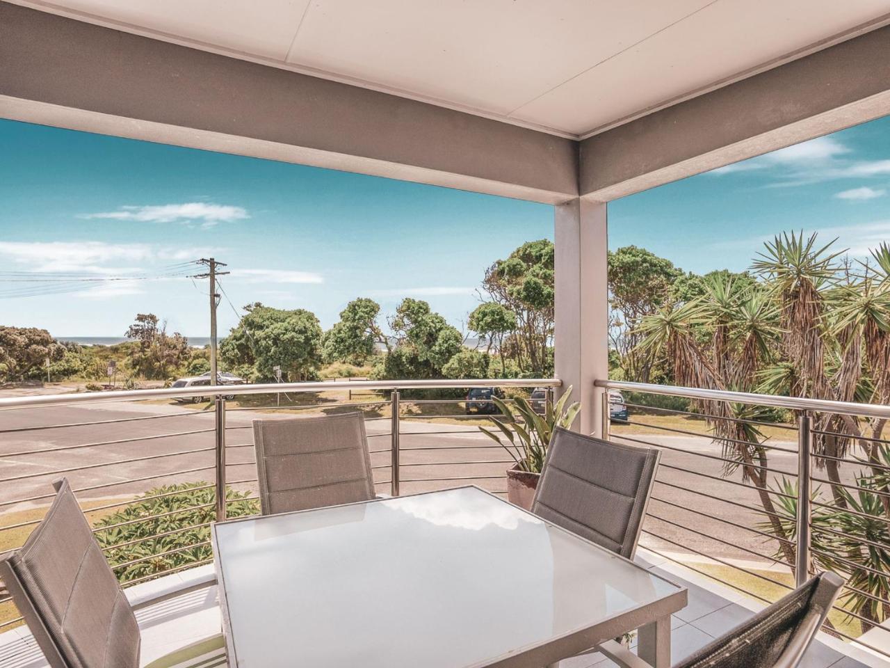 The Shoreline - carbon neutral hotel in Evans Head