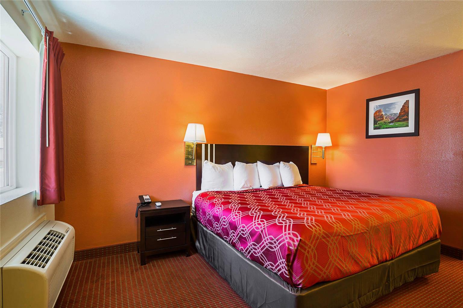 Econo Lodge Hurricane Zion Park Area - photo 7