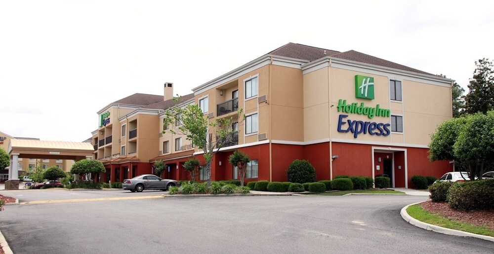 Holiday Inn Express Tifton by IHG - photo 21