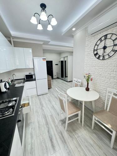 New White and Cozy Apartment in Centre New Buiding — 4-Star Luxury Hotel in Chisinau, Moldova