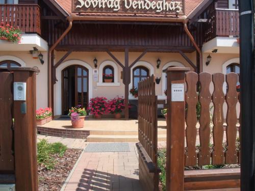 Sóvirág Vendégház — hotel in Hortobagy