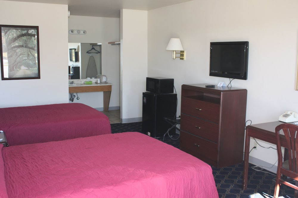 Boomtown Inn - photo 5