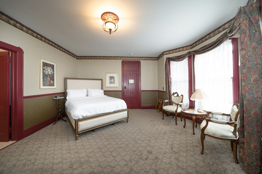 The Naples Hotel - photo 3