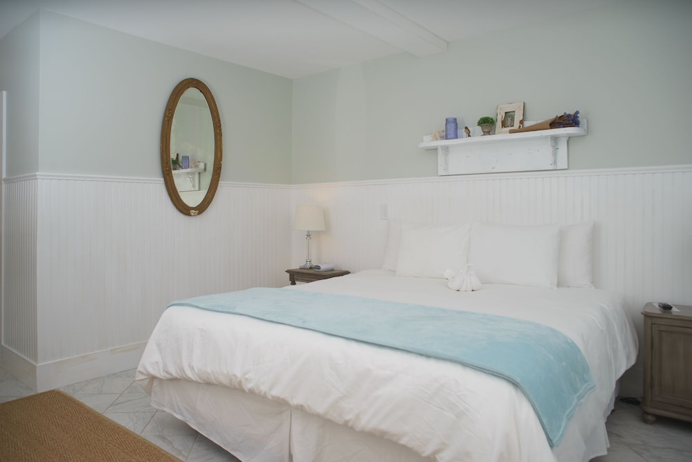 Marginal Way House Hotel - photo 13