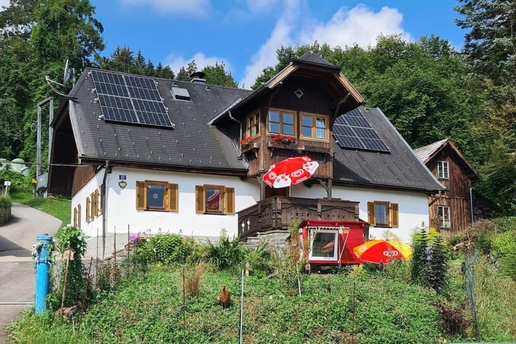 Ferienhaus Beringer Am Kallbach — Traunkirchen