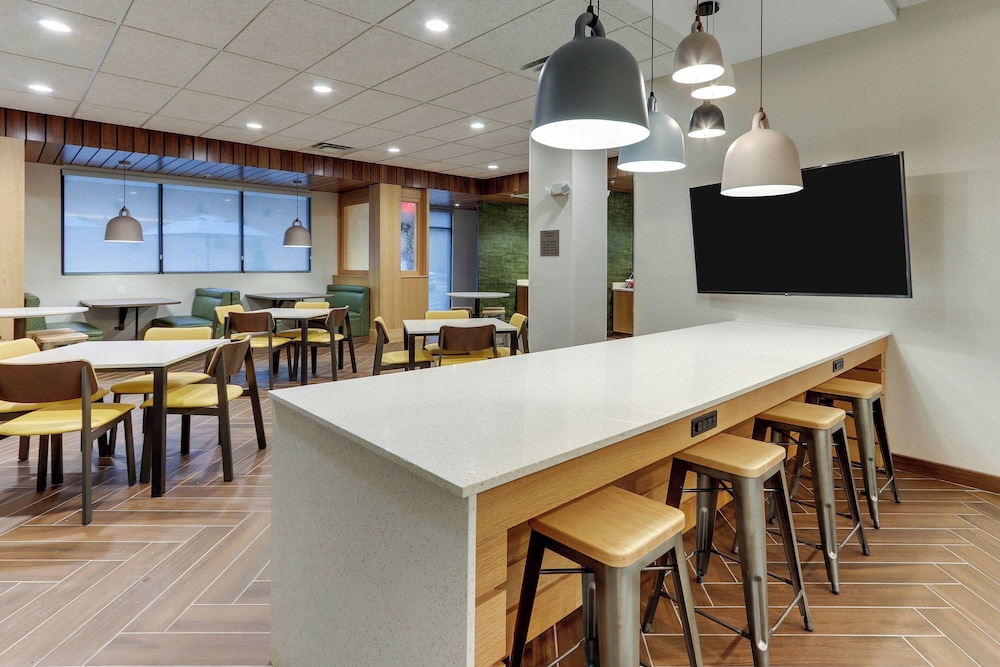 Fairfield Inn & Suites by Marriott Asheville Weaverville - photo 37