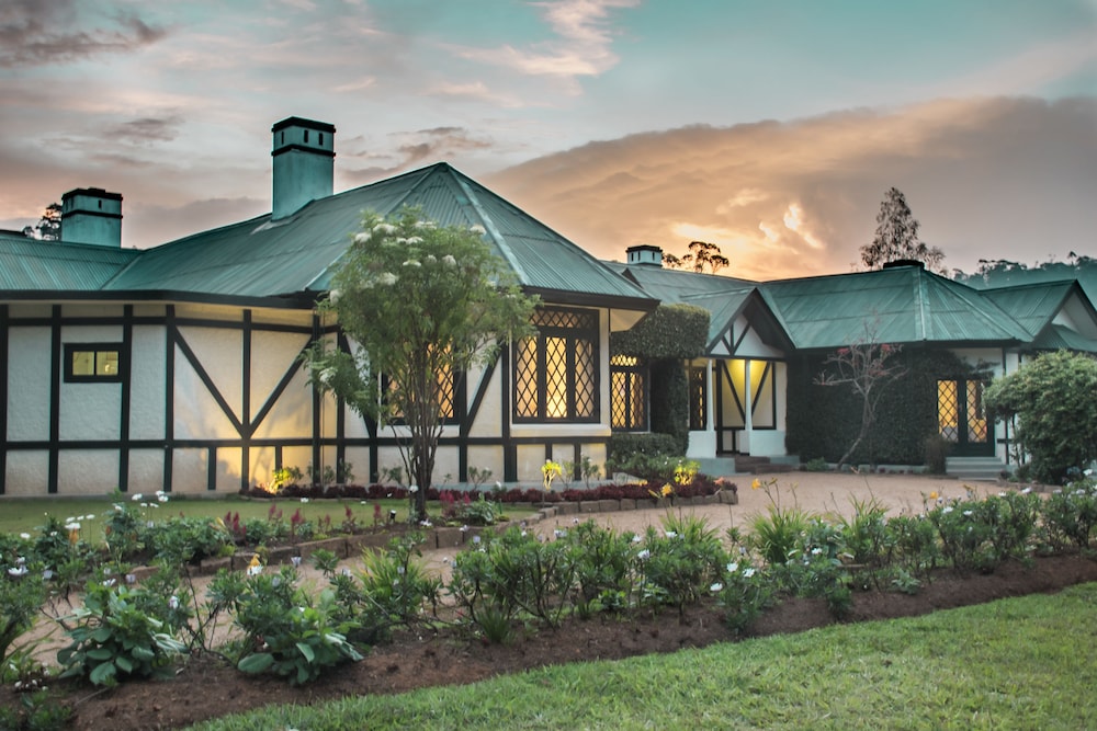 Oliphant Boutique Villa by Amaya — 4-Star Luxury Hotel in Nuwara Eliya, Sri Lanka
