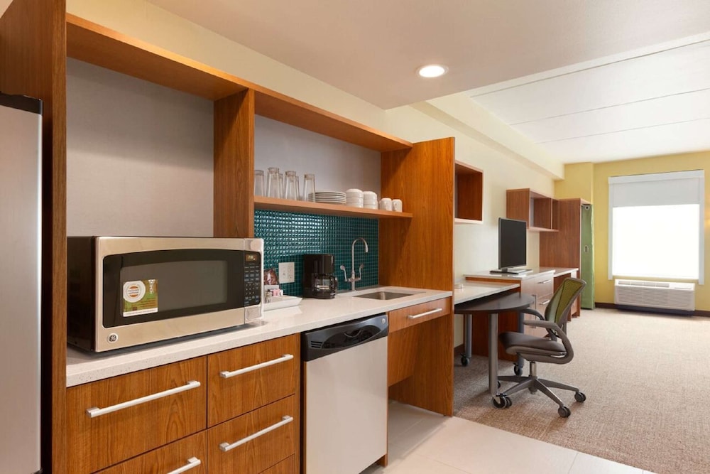Home2 Suites by Hilton Albany Wolf Rd - photo 30